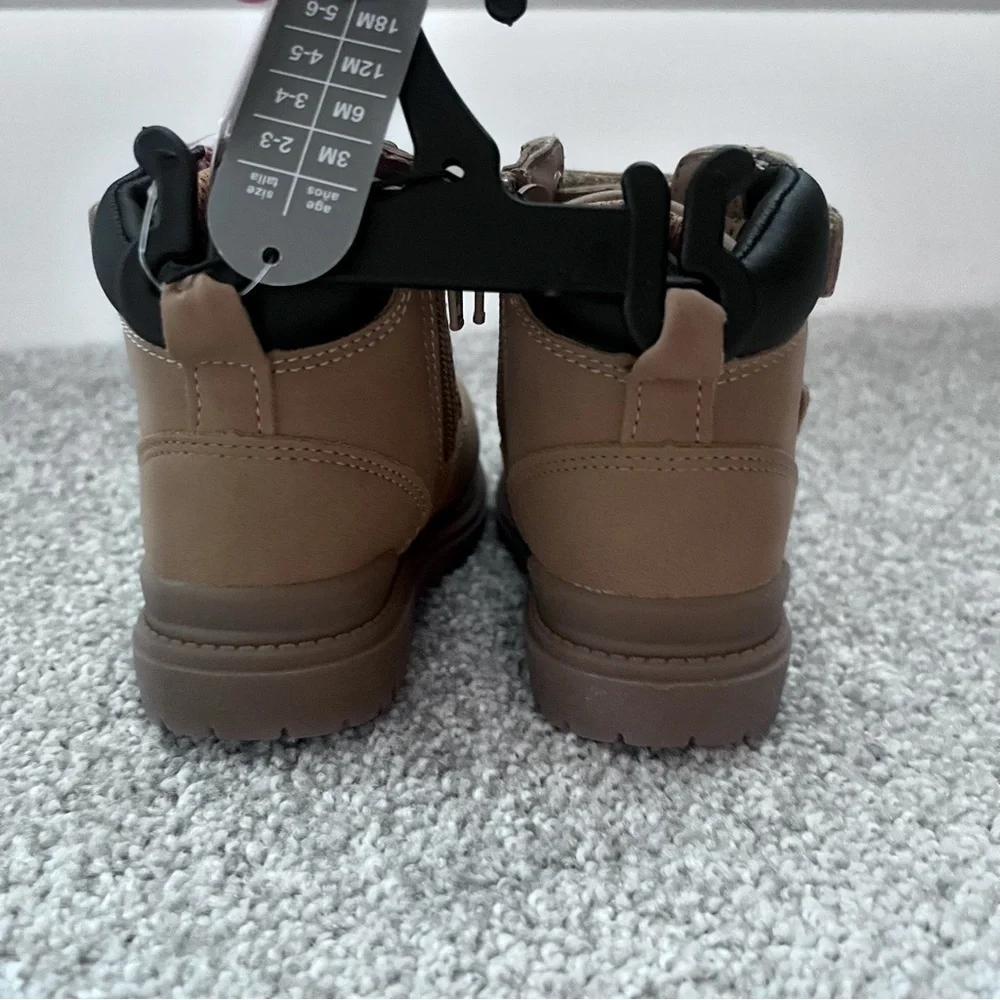 NWT Wonder Nation baby shoes size 3